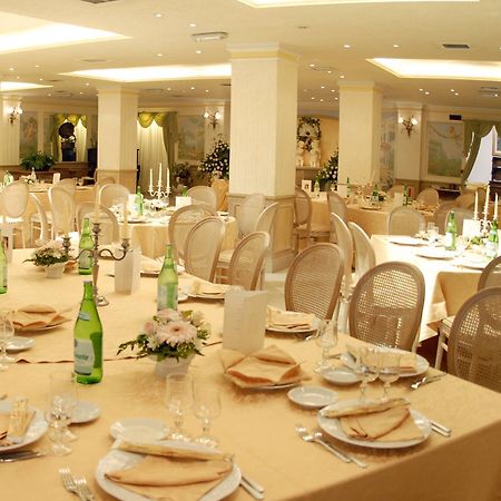 V7 Hotel San Giovanni Rotondo Kültér fotó