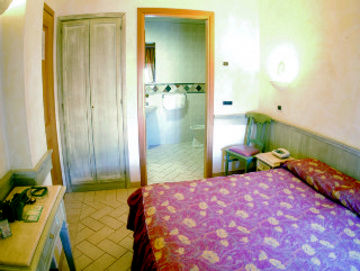 V7 Hotel San Giovanni Rotondo Kültér fotó